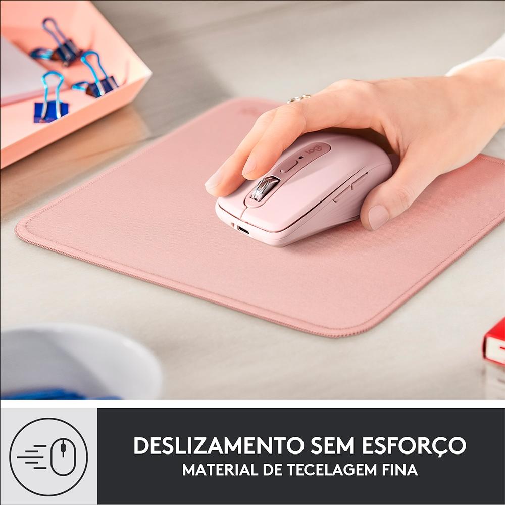 MOUSEPAD STUDIO SERIES LOGITECH PORTÁTIL, 20X30CM, ANTIDERRAPANTE, RESISTENTE A DERRAMAMENTOS, ROSA